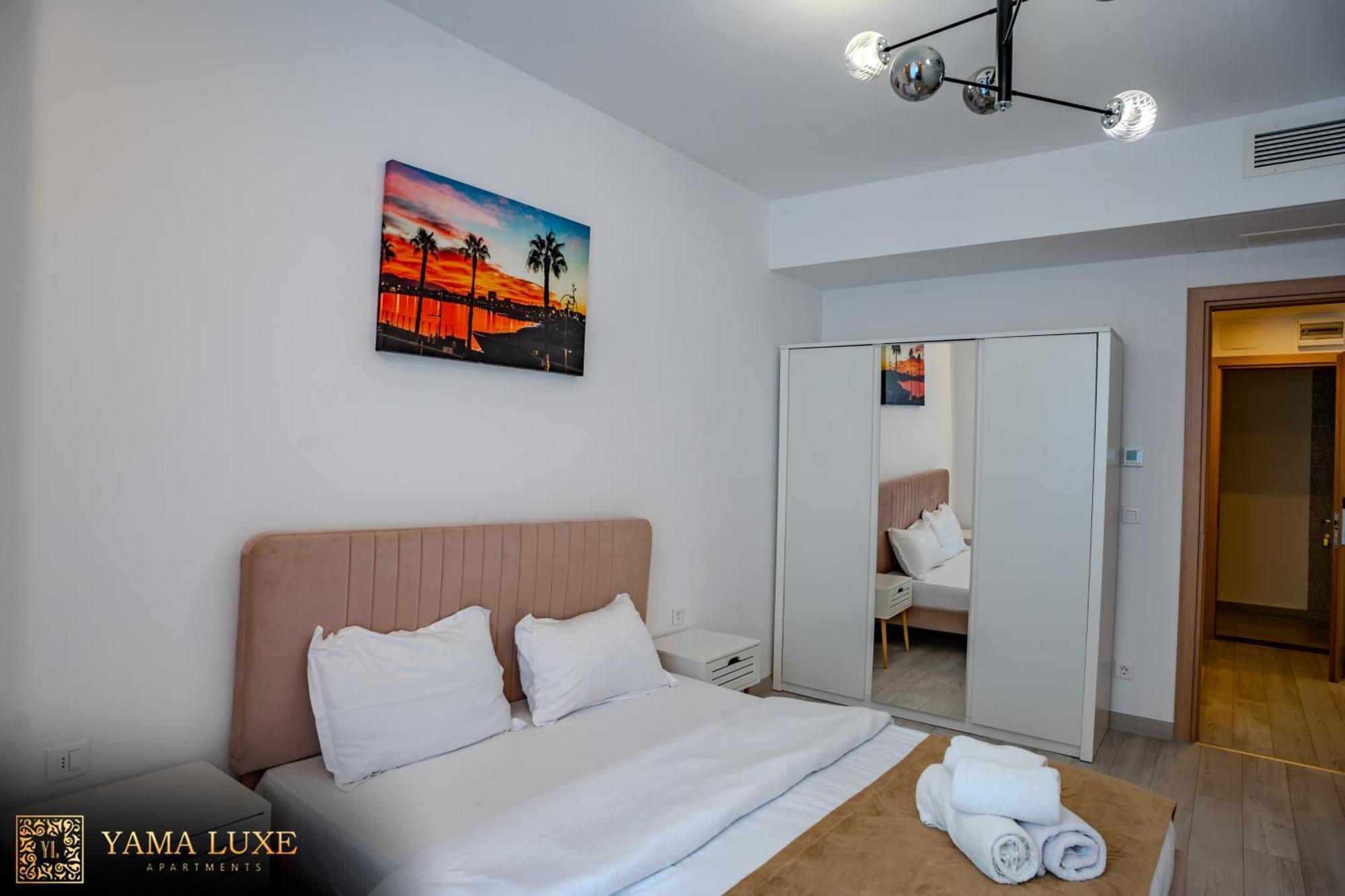 Yamaluxe Apartments - Heart & Soul With Lovely Colours Bucureşti Exterior foto